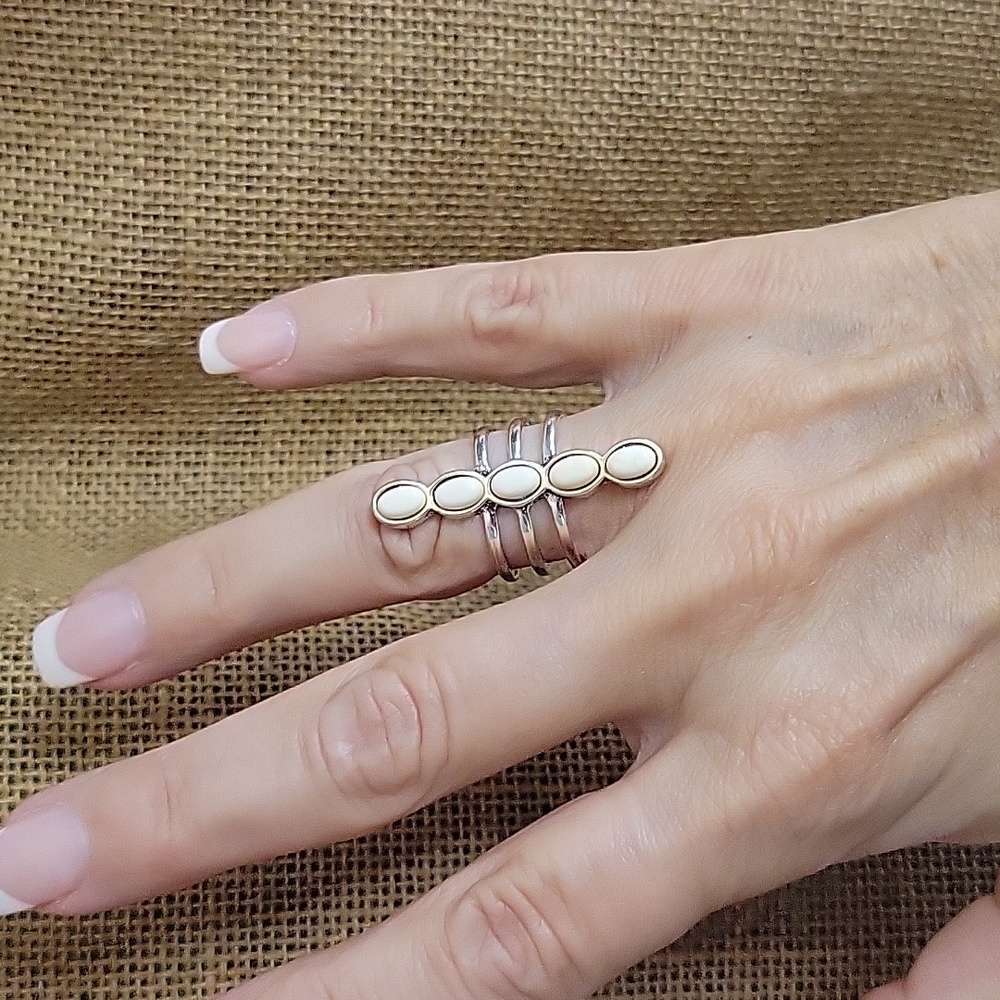 NORTH SOUTH BOHEMIAN COWGIRL RING - Picture 5 of 5